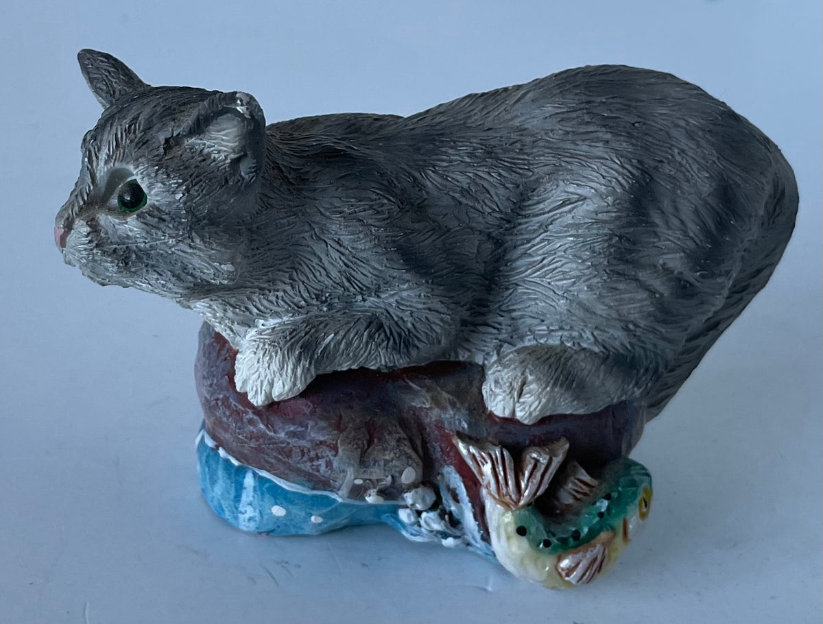 Carole's Cat for All Seasons Figurine “Cat-Fish”