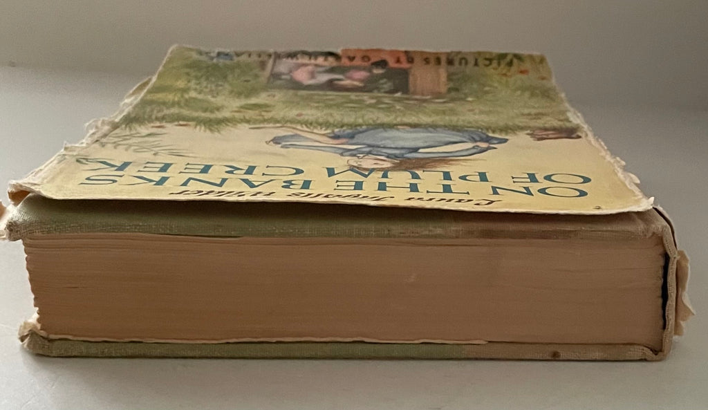 Laura Ingalls Wilder 1953 " On the Banks of Plum Creek" Hardback Book