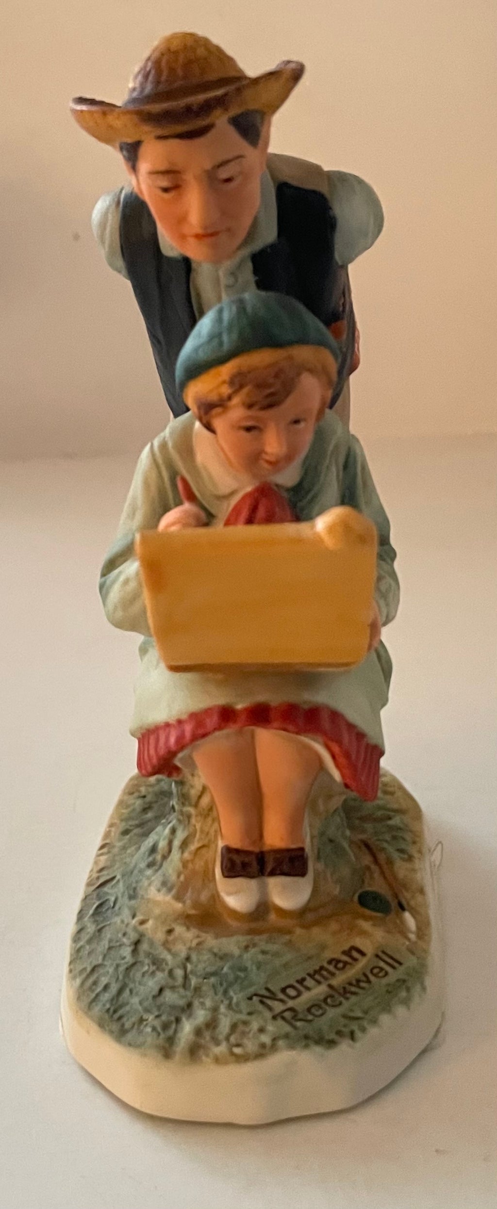 Dave Grossman Designs Norman Rockwell Country Critic Porcelain Figurine 1983