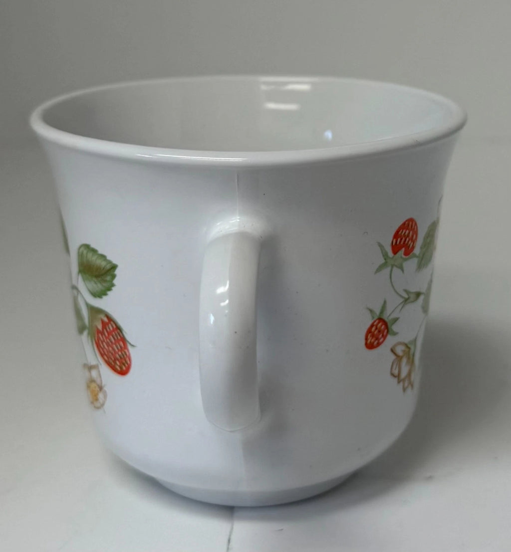 Corelle Corning Strawberry Sundae Coffee or Tea Cup, 1 Owner