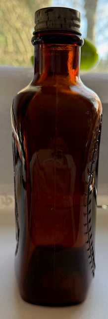 Log Cabin Syrup Jug - Benjamin Franklin