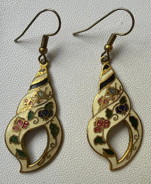 Cloisonne Enamel Clamshell Flower Earrings