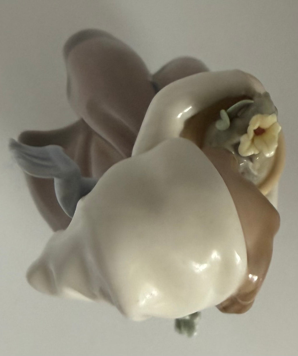 Lladro #5223 "Spring is Here" 1983 Girl with Basket of Flowers , No box