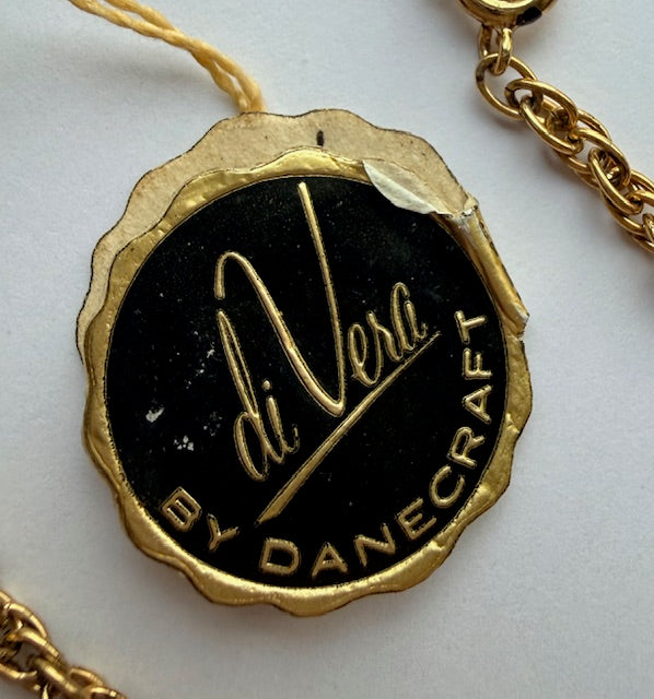VTG di Vera by Danecraft - Large Oval Victorian Style Locket w/ Twisted Chain