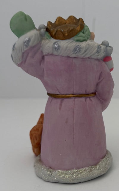 Susan McAllister King Wilfred D3231 5" Tall